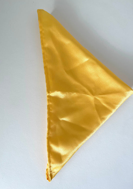 Pañoleta amarilla Otoño